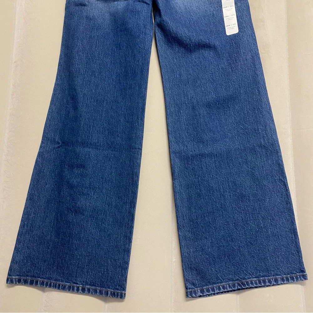 Cleo + Wolf Women’s Jeans 28x32 High Rise Loose Flare Bootcut Distressed NWT